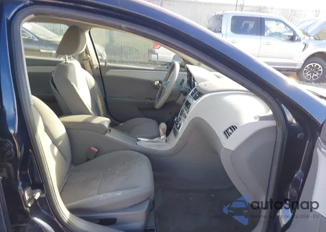 2010 Chevrolet Malibu Ls из США, поврежденный, VIN 1G1ZB5EBXAF266674